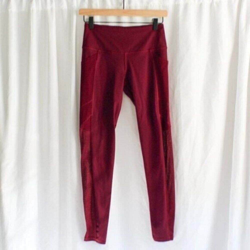 Victoria Secret Sport High Rise Knockout Tight Leggings Burgundy Dot Small